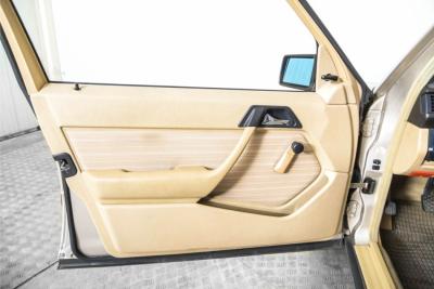 1987 Mercedes - Benz 230TE Combi