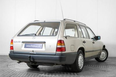 1987 Mercedes - Benz 230TE Combi
