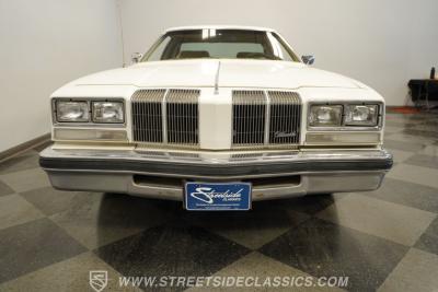 1976 Oldsmobile Cutlass Salon