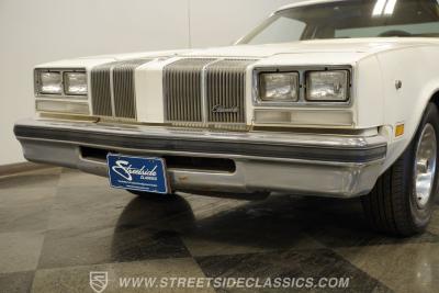 1976 Oldsmobile Cutlass Salon