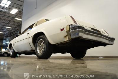 1976 Oldsmobile Cutlass Salon