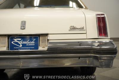 1976 Oldsmobile Cutlass Salon
