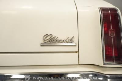 1976 Oldsmobile Cutlass Salon