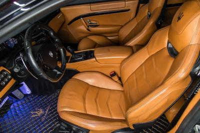 2013 Maserati Gran Turismo