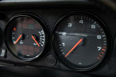 1993 Porsche 964 Carrera 2