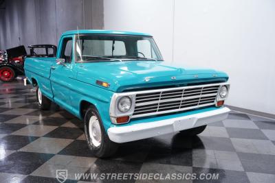 1969 Ford F-100