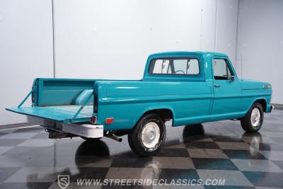 1969 Ford F-100