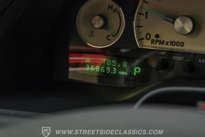 2004 Ford Thunderbird