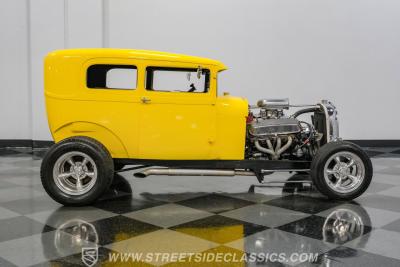 1929 Ford Model A 2-Door Sedan Hotrod
