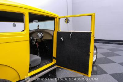 1929 Ford Model A 2-Door Sedan Hotrod
