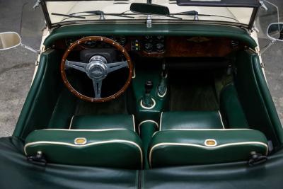 1998 Morgan Plus 8