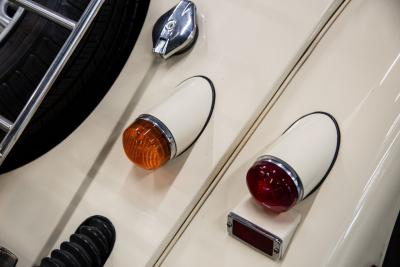 1998 Morgan Plus 8