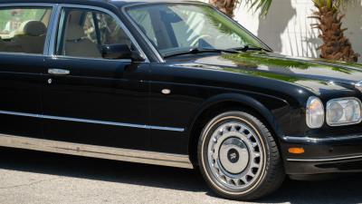 2002 Rolls - Royce Park Ward