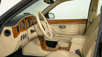 2002 Rolls - Royce Park Ward