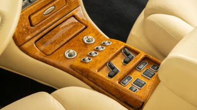 2002 Rolls - Royce Park Ward