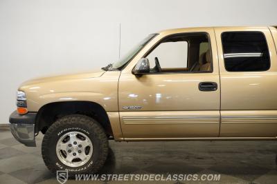 2000 Chevrolet Silverado 1500 LS 4X4 Extended cab