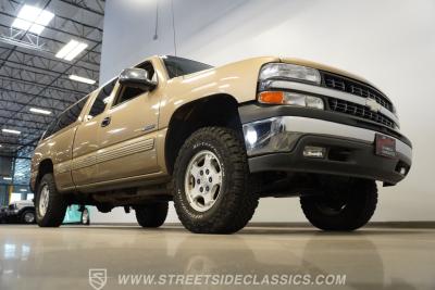 2000 Chevrolet Silverado 1500 LS 4X4 Extended cab