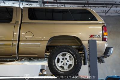 2000 Chevrolet Silverado 1500 LS 4X4 Extended cab