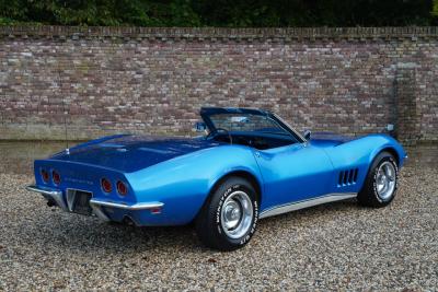 1968 Chevrolet Corvette C3 Convertible 327