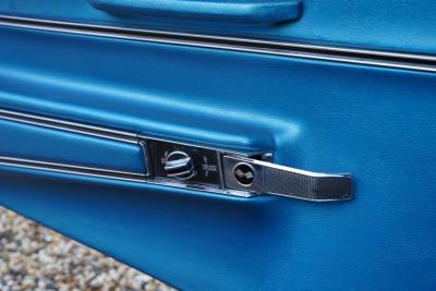 1968 Chevrolet Corvette C3 Convertible 327