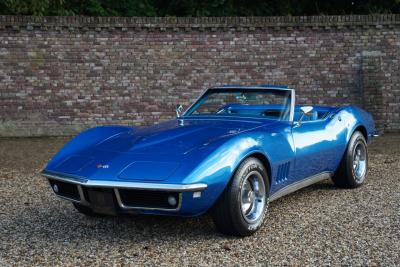 1968 Chevrolet Corvette C3 Convertible 327