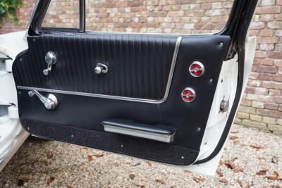 1963 Chevrolet Corvette C2 Sting Ray Split Window