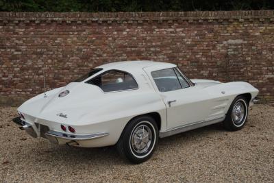 1963 Chevrolet Corvette C2 Sting Ray Split Window