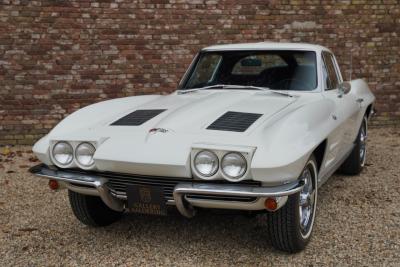 1963 Chevrolet Corvette C2 Sting Ray Split Window