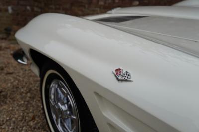 1963 Chevrolet Corvette C2 Sting Ray Split Window
