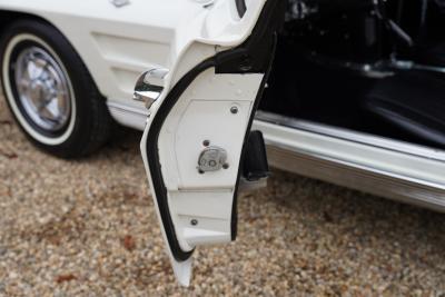 1963 Chevrolet Corvette C2 Sting Ray Split Window