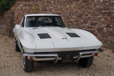 1963 Chevrolet Corvette C2 Sting Ray Split Window
