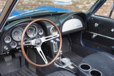 1964 Chevrolet Corvette C2 Sting Ray Convertible