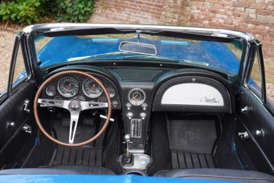 1964 Chevrolet Corvette C2 Sting Ray Convertible