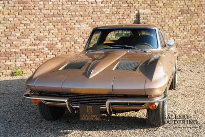1963 Chevrolet C2 Sting Ray Coup&eacute; Split window