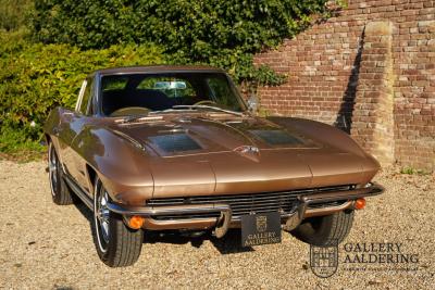 1963 Chevrolet C2 Sting Ray Coup&eacute; Split window