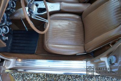 1963 Chevrolet C2 Sting Ray Coup&eacute; Split window