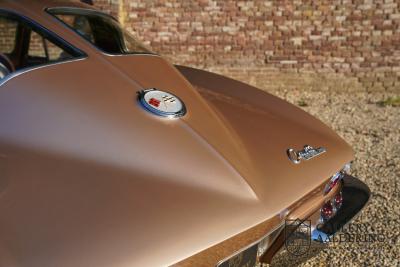 1963 Chevrolet C2 Sting Ray Coup&eacute; Split window