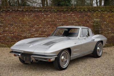 1963 Chevrolet Corvette C2 Sting Ray Split-Window 327 Coup&eacute;