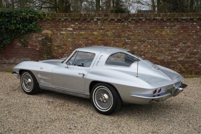 1963 Chevrolet Corvette C2 Sting Ray Split-Window 327 Coup&eacute;