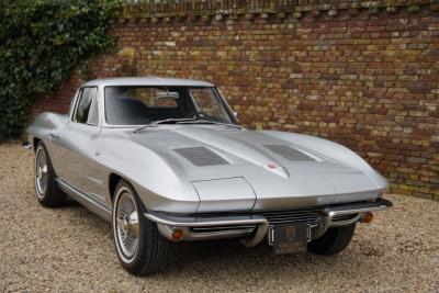 1963 Chevrolet Corvette C2 Sting Ray Split-Window 327 Coup&eacute;