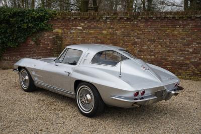 1963 Chevrolet Corvette C2 Sting Ray Split-Window 327 Coup&eacute;
