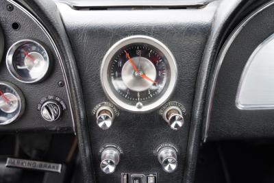 1963 Chevrolet Corvette C2 Sting Ray Split-Window 327 Coup&eacute;