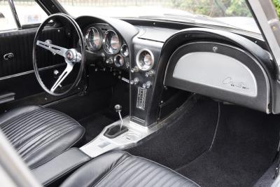 1963 Chevrolet Corvette C2 Sting Ray Split-Window 327 Coup&eacute;