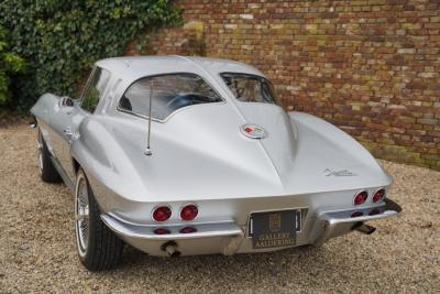 1963 Chevrolet Corvette C2 Sting Ray Split-Window 327 Coup&eacute;