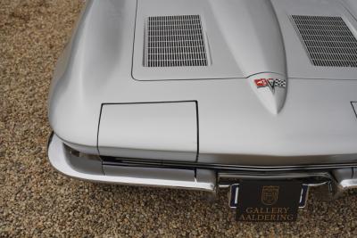 1963 Chevrolet Corvette C2 Sting Ray Split-Window 327 Coup&eacute;