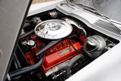 1963 Chevrolet Corvette C2 Sting Ray Split-Window 327 Coup&eacute;