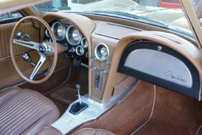 1963 Chevrolet Corvette C2 Sting Ray Split Window