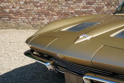 1963 Chevrolet Corvette C2 Sting Ray Split Window