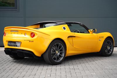 2021 Lotus Elise