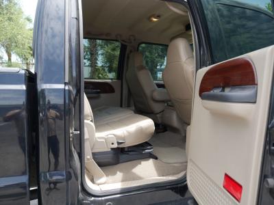 2006 Ford F250 Lariat Crew Cab 4x4